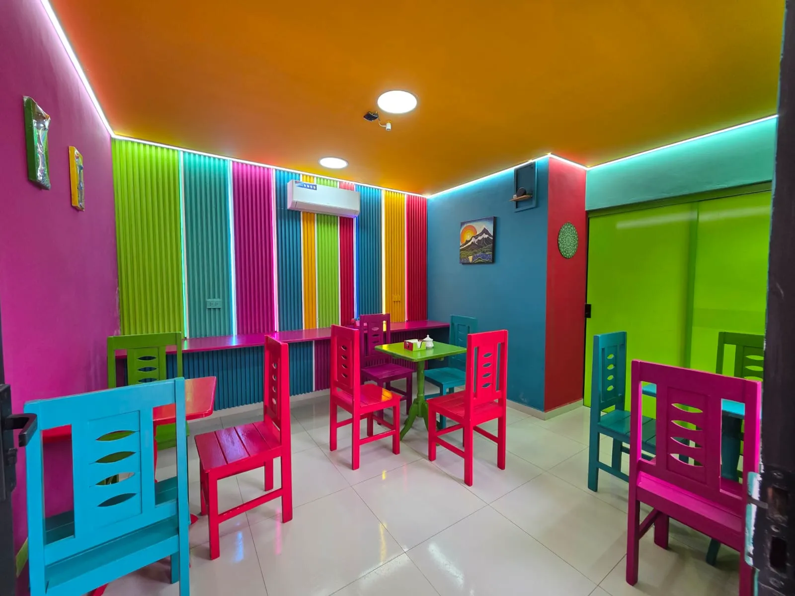 Sala Colorinchi